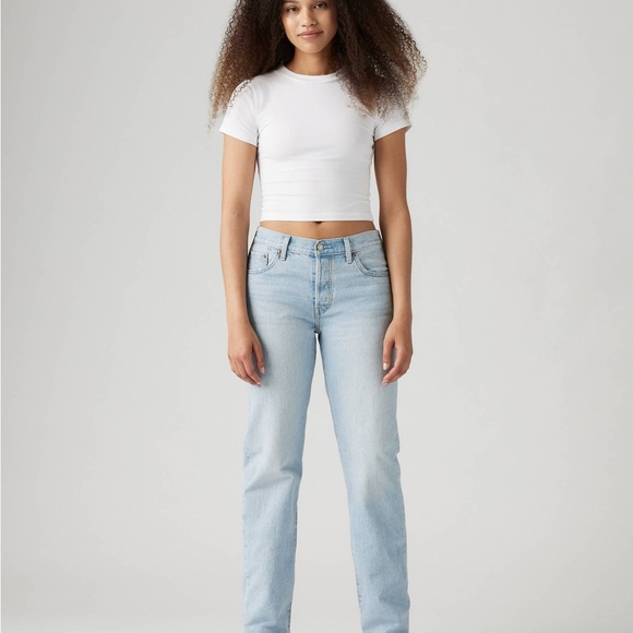 Levi's Denim - Levi's Women's Light Blue Straight Leg Jeans